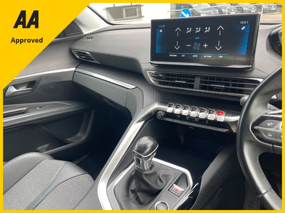 2022 Peugeot 3008