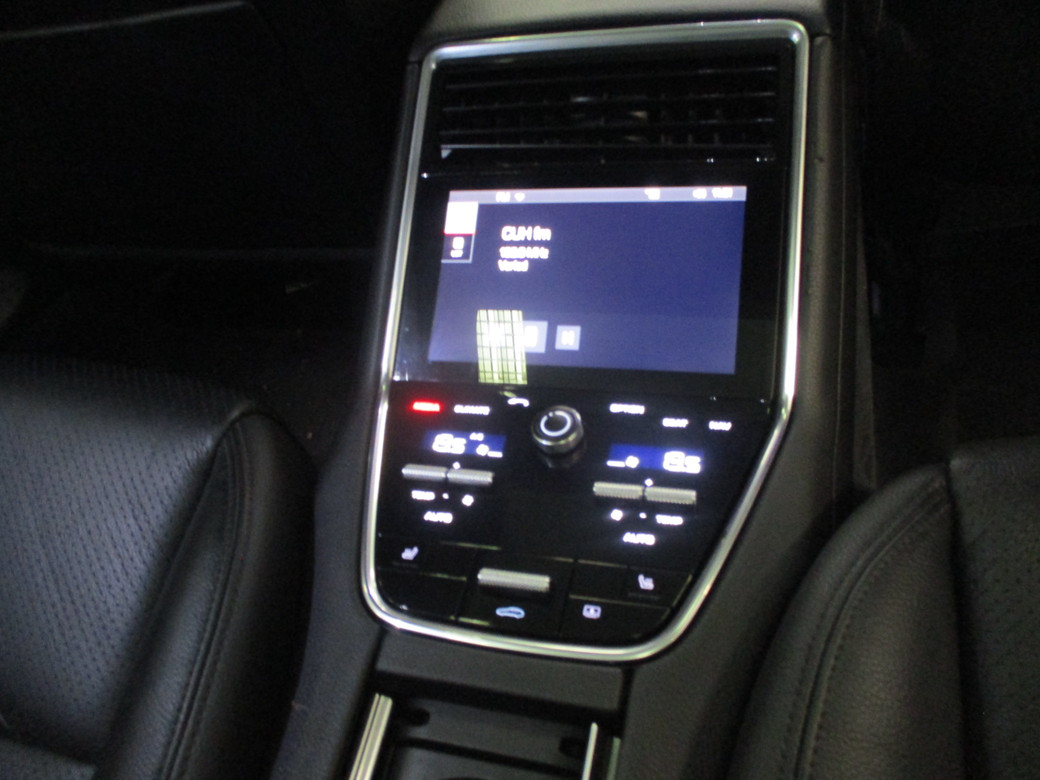 2017 Porsche Panamera