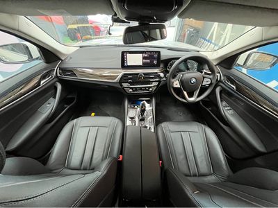 2021 BMW 5 Series