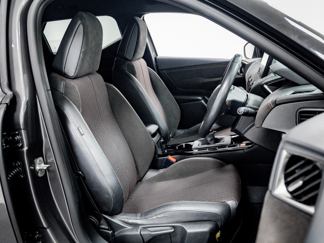 2022 DS Automobiles DS 3