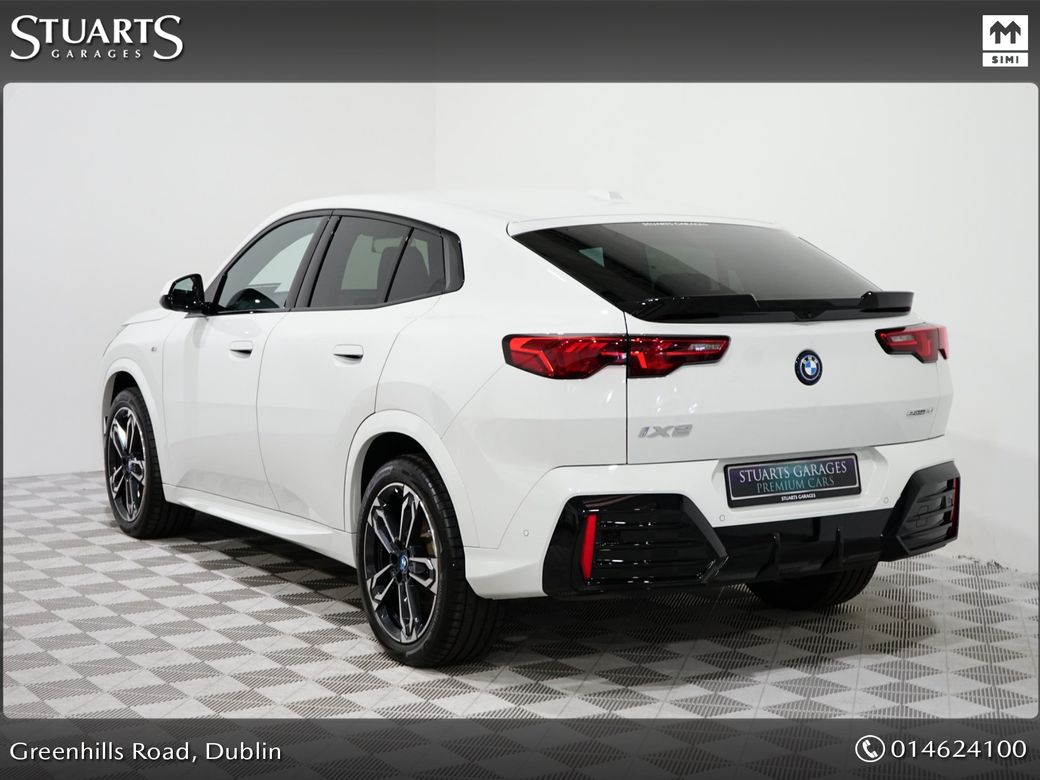 2024 BMW iX2