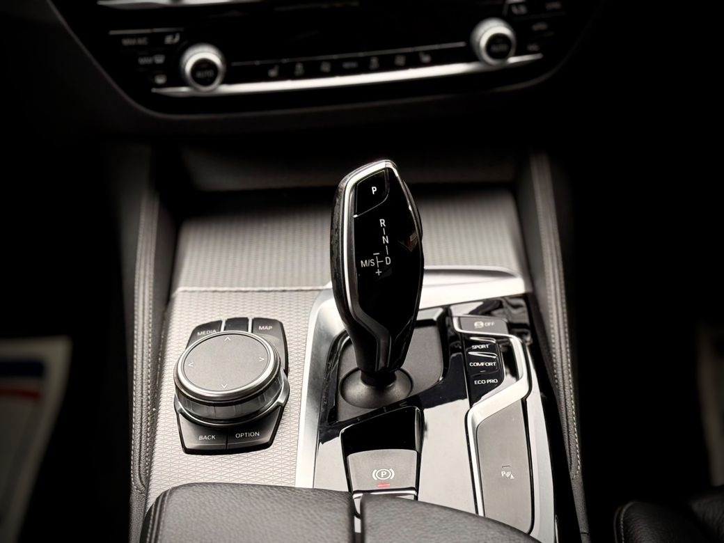 2018 BMW 5 Series