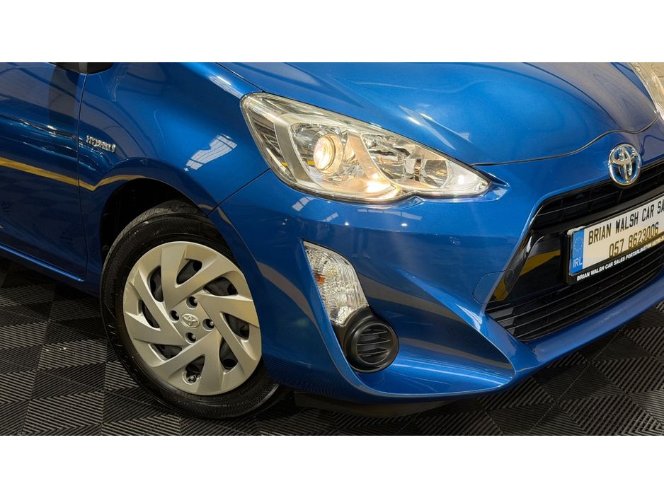 2016 Toyota Aqua