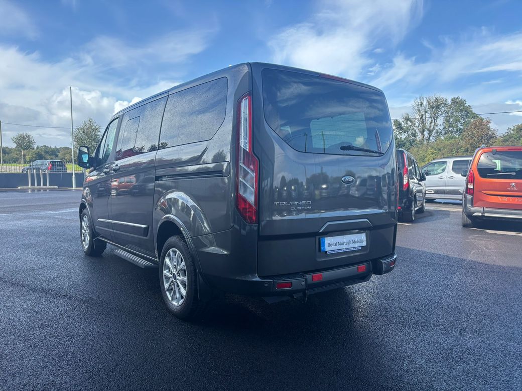 2021 Ford Tourneo Custom