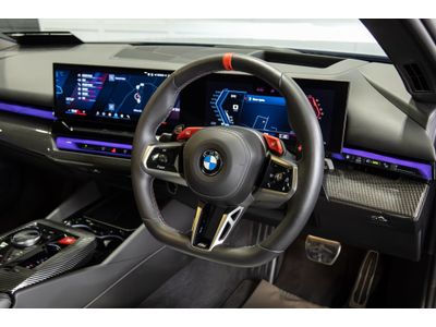2025 BMW M5