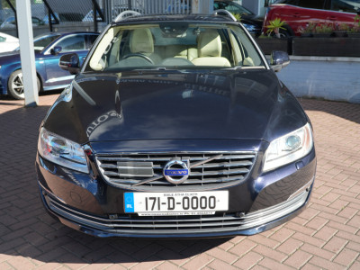 2017 Volvo V70