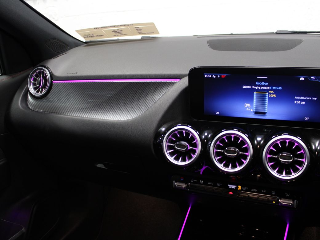 2025 Mercedes-Benz GLA Class