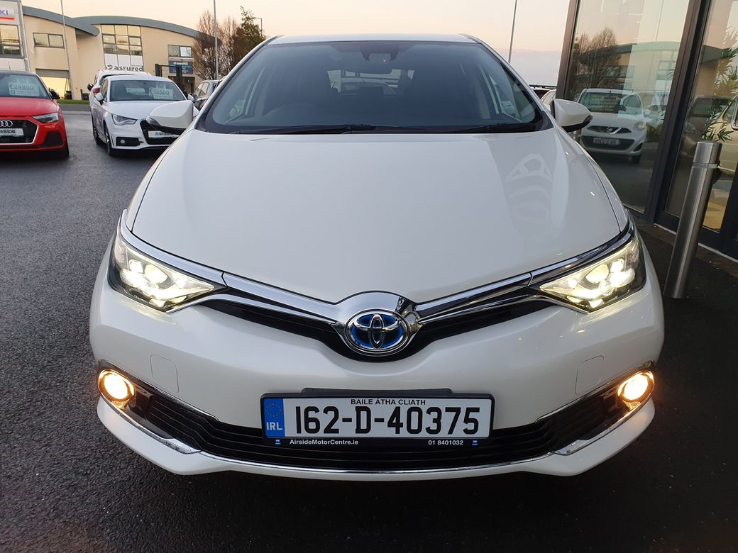 2016 Toyota Auris