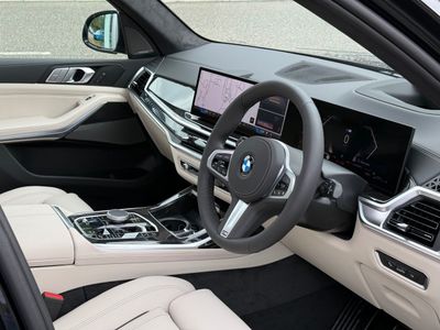 2026 BMW X7