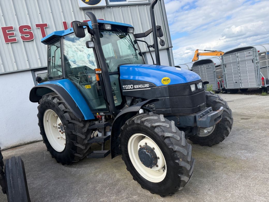 2005 New Holland TS100
