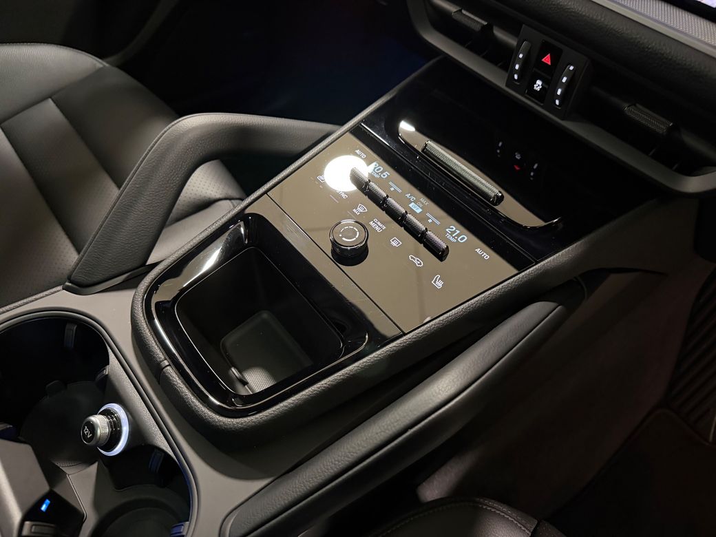 2025 Porsche Cayenne