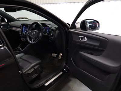 2020 Volvo XC40