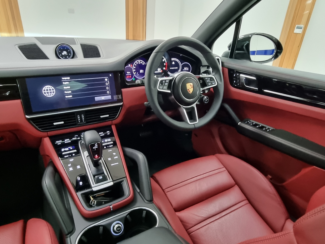 2023 Porsche Cayenne