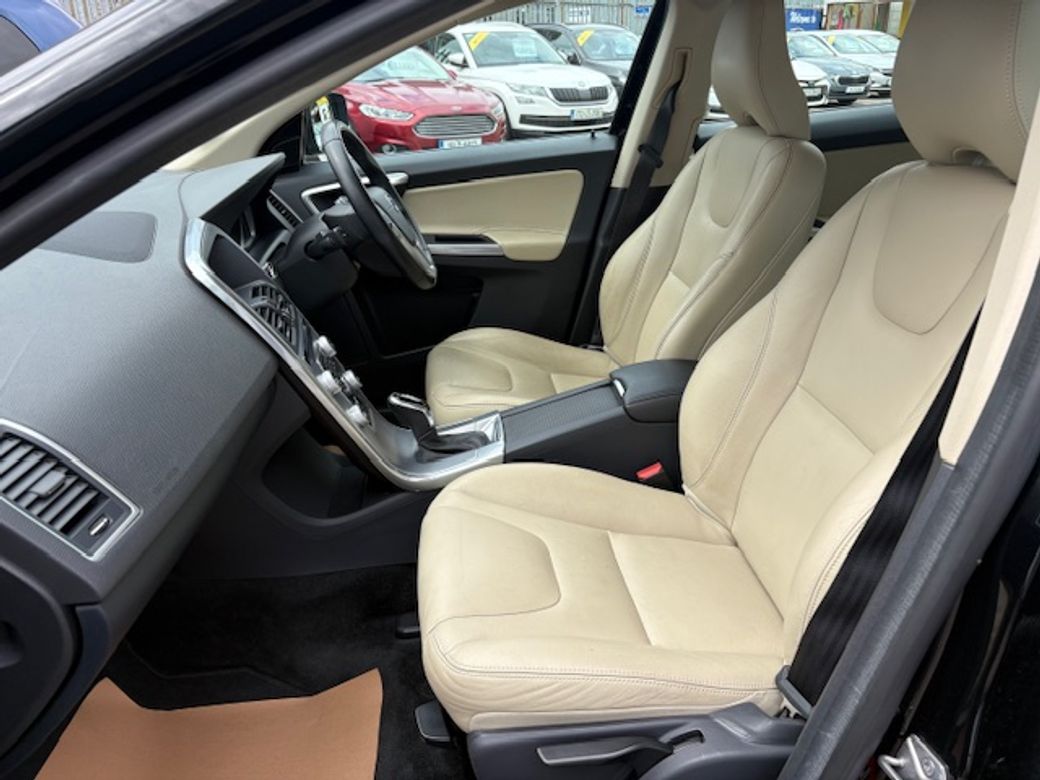2016 Volvo XC60