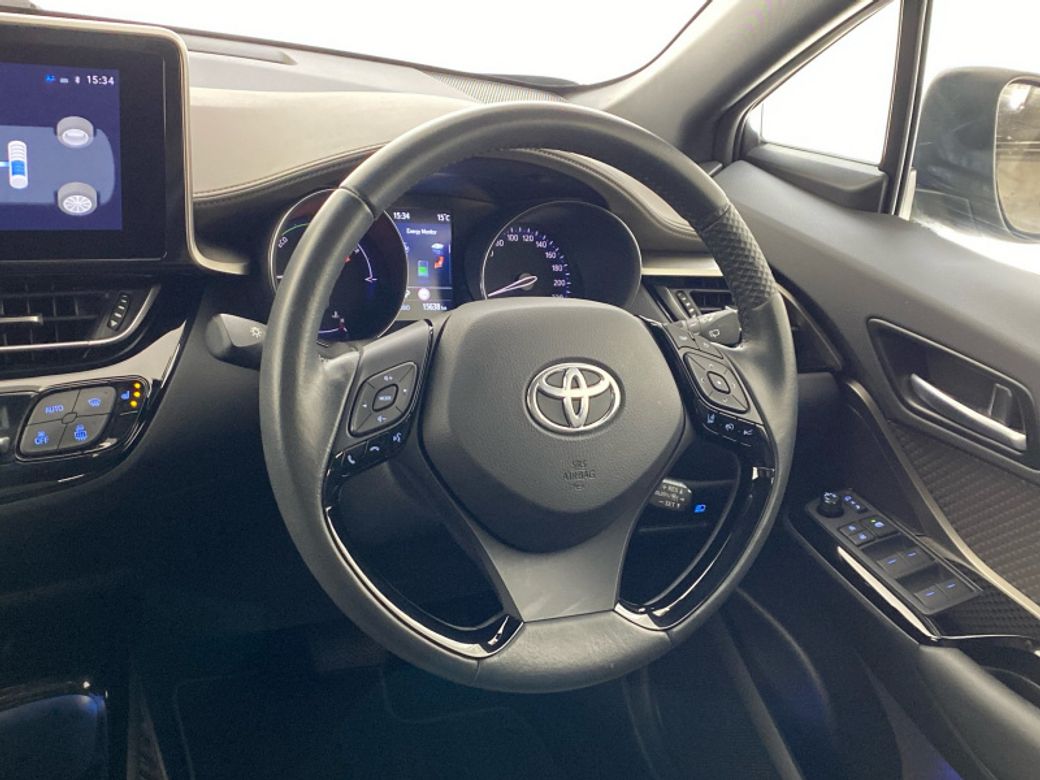 2023 Toyota C-HR