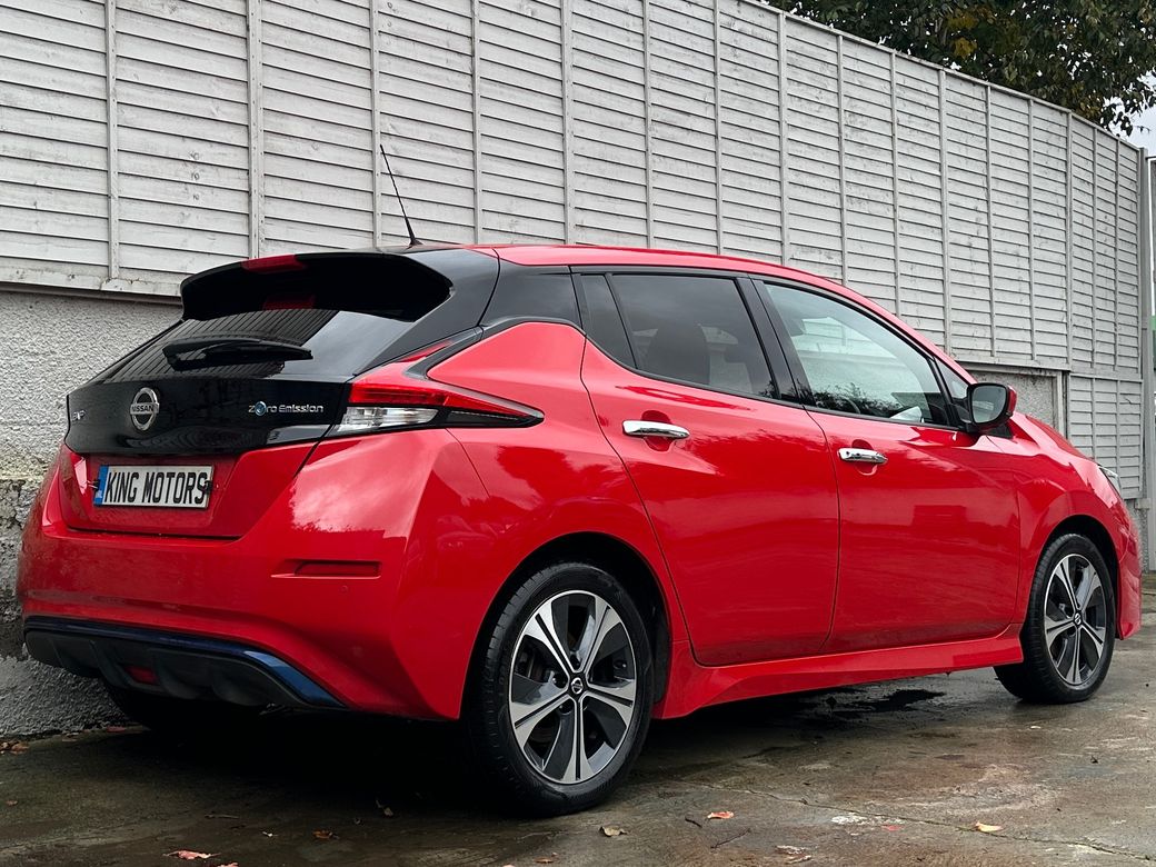 2022 Nissan Leaf