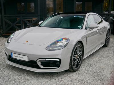 2023 Porsche Panamera