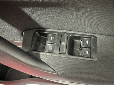 2017 Volkswagen Polo