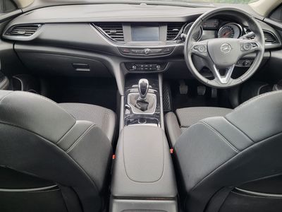 2019 Opel Insignia