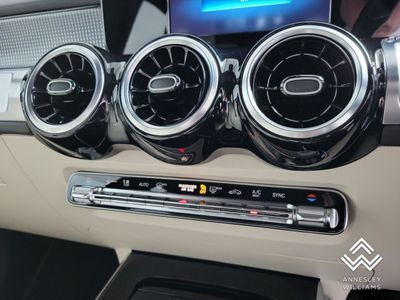 2020 Mercedes-Benz GLB Class