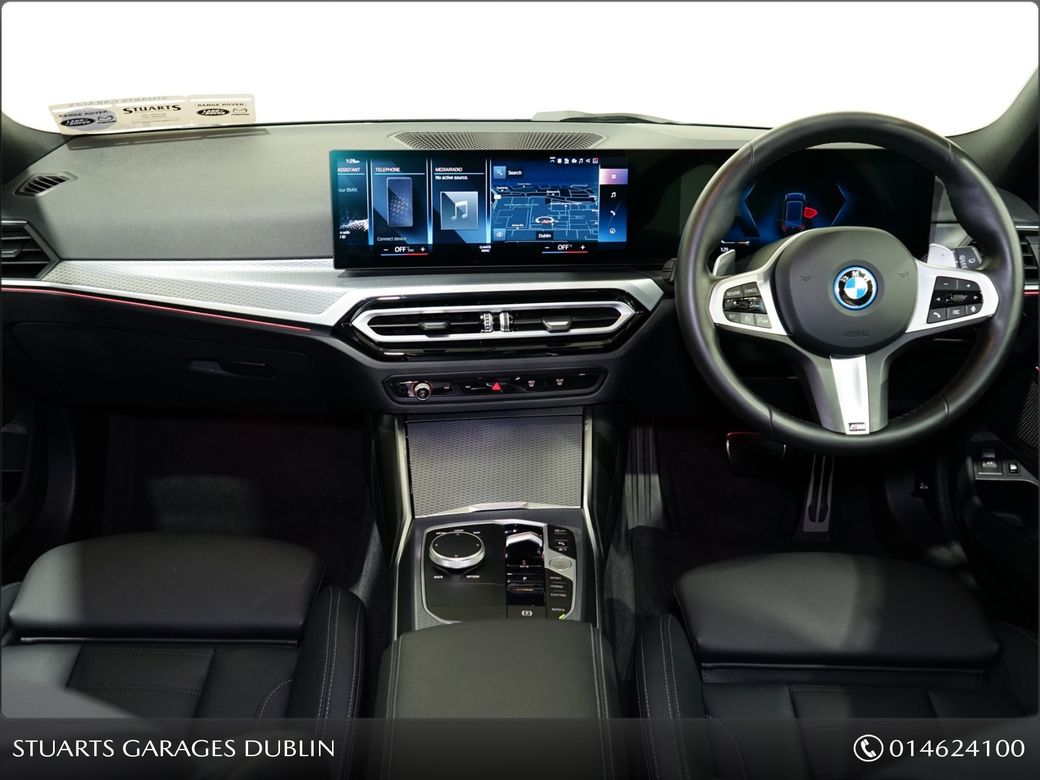 2024 BMW 330