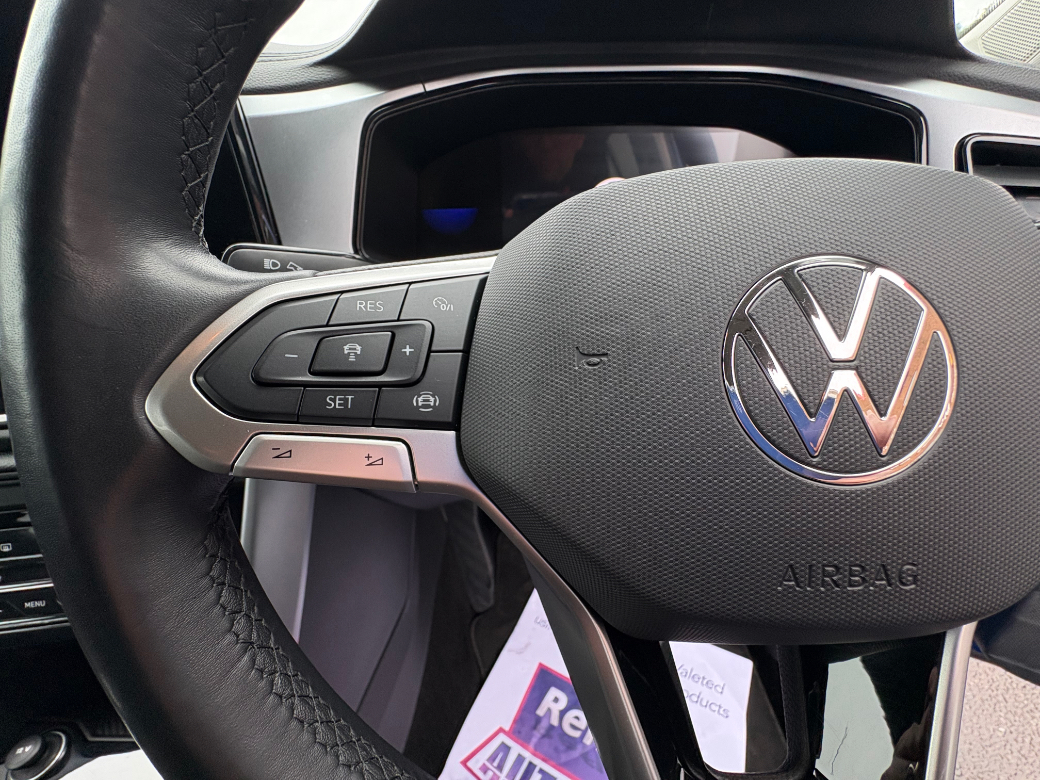 2023 Volkswagen T-Roc
