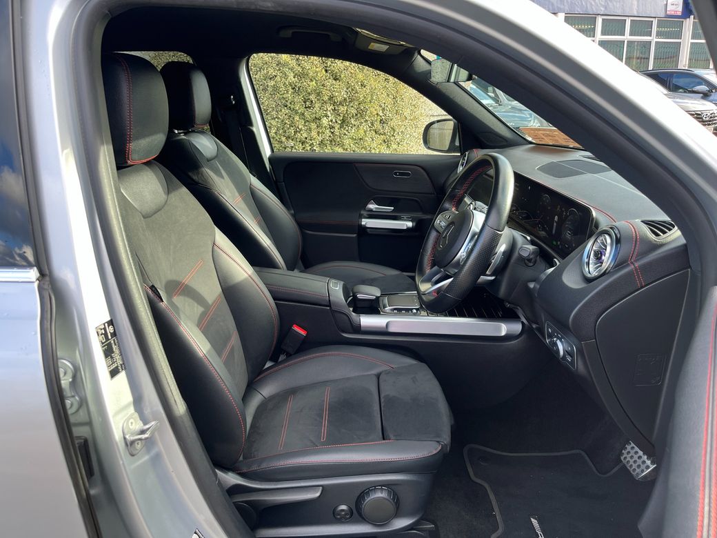 2023 Mercedes-Benz EQB