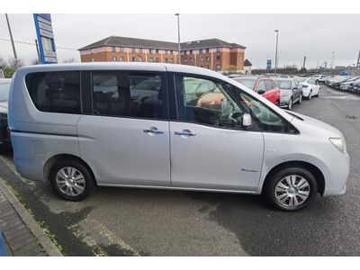 2013 Nissan Serena