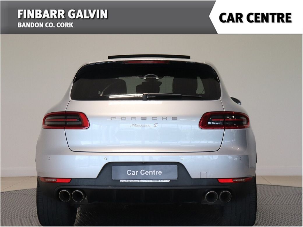 2017 Porsche Macan