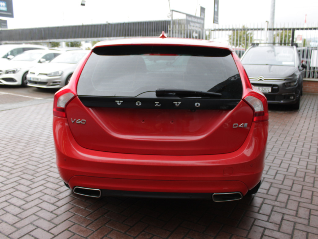 2018 Volvo V60