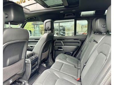 2025 Land Rover Defender