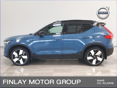 2025 Volvo Ex40