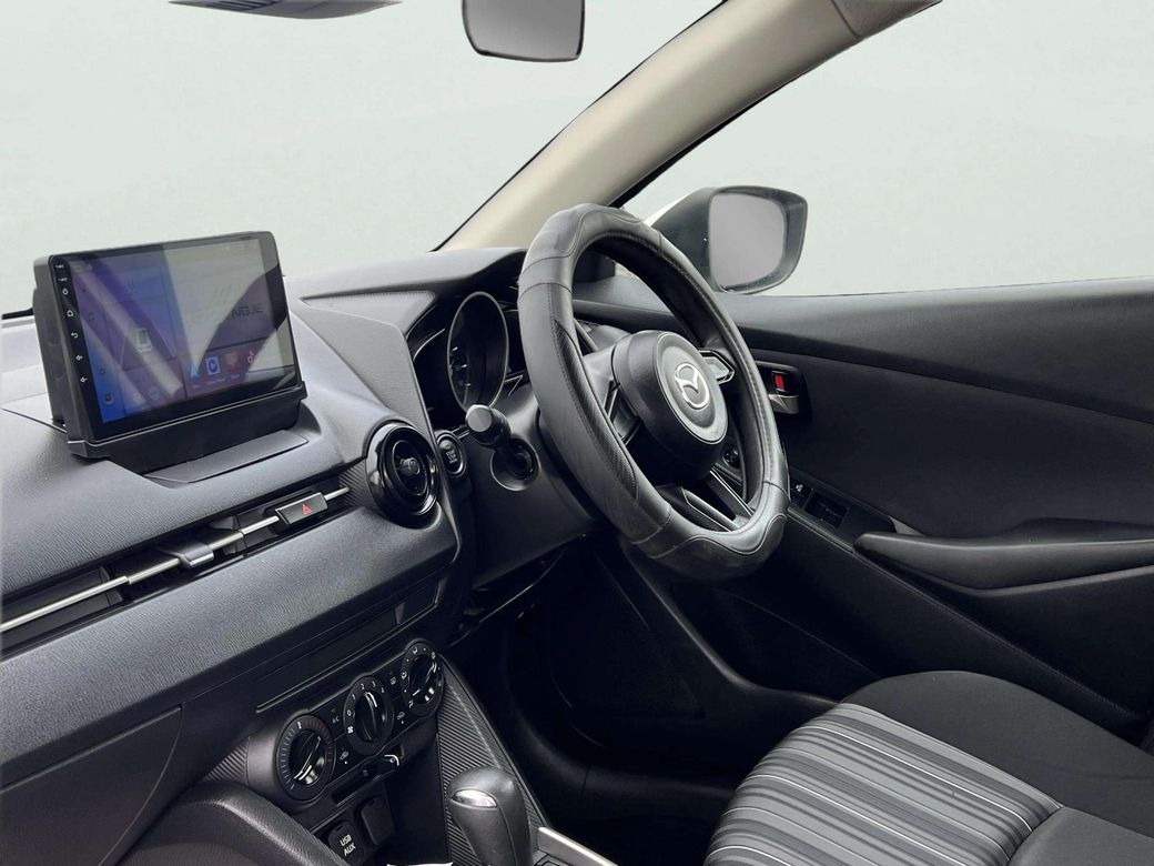 2019 Mazda Demio