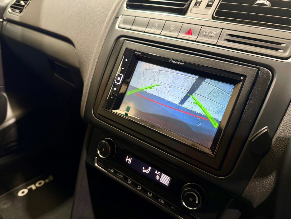 2017 Volkswagen Polo