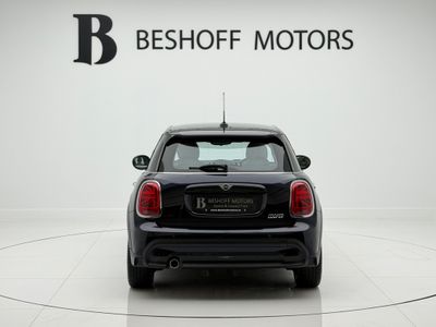 2022 Mini Hatch