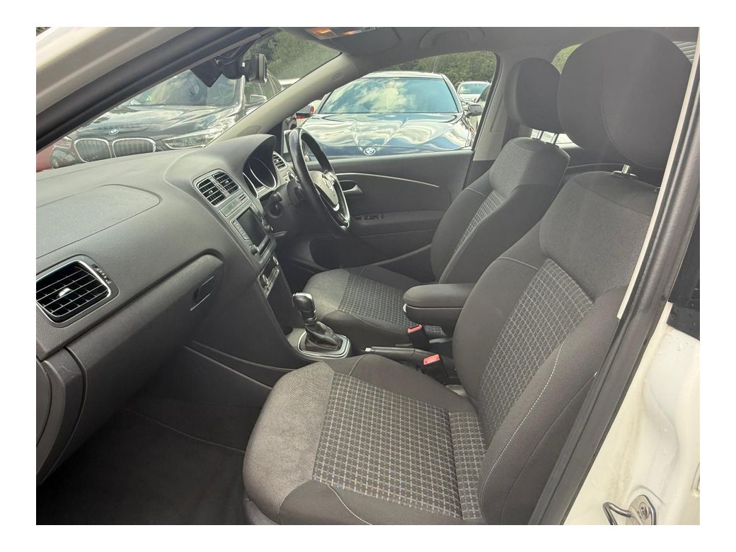 2015 Volkswagen Polo