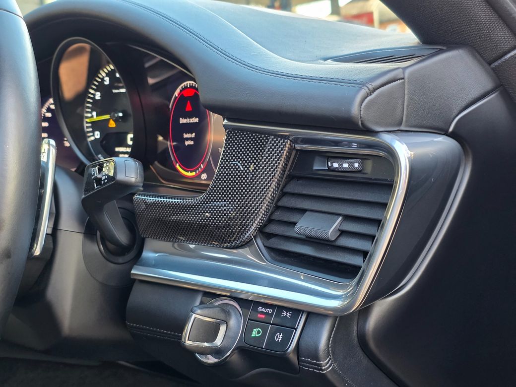 2023 Porsche Panamera