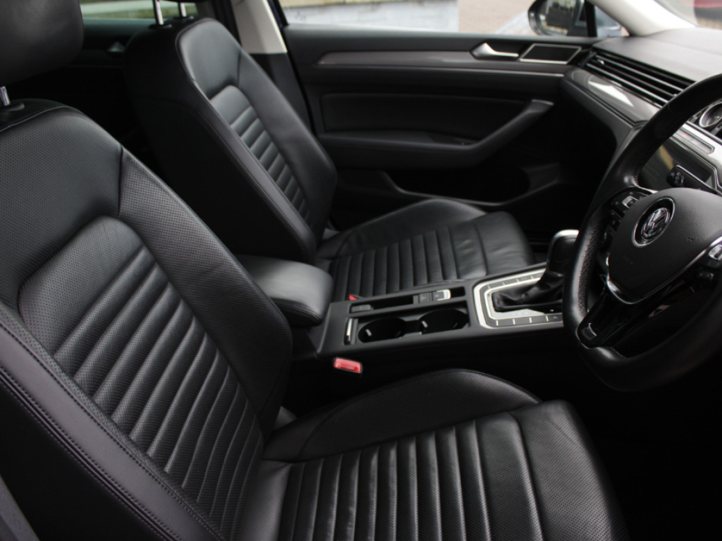 2019 Volkswagen Passat