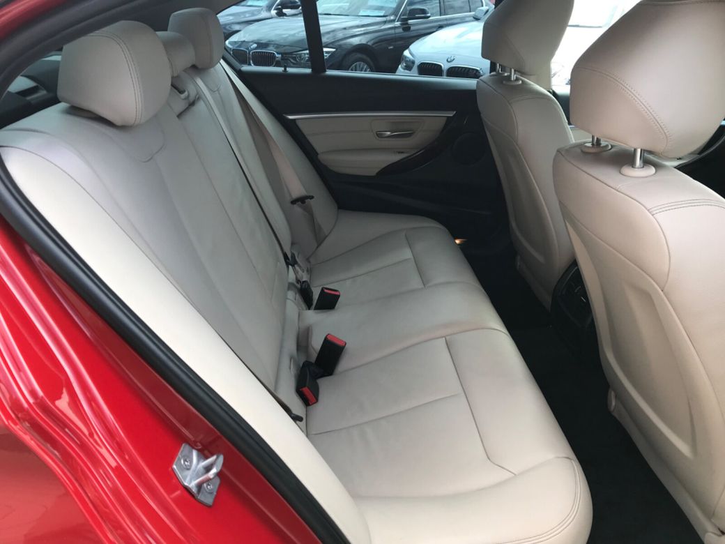 2018 BMW 3 Series