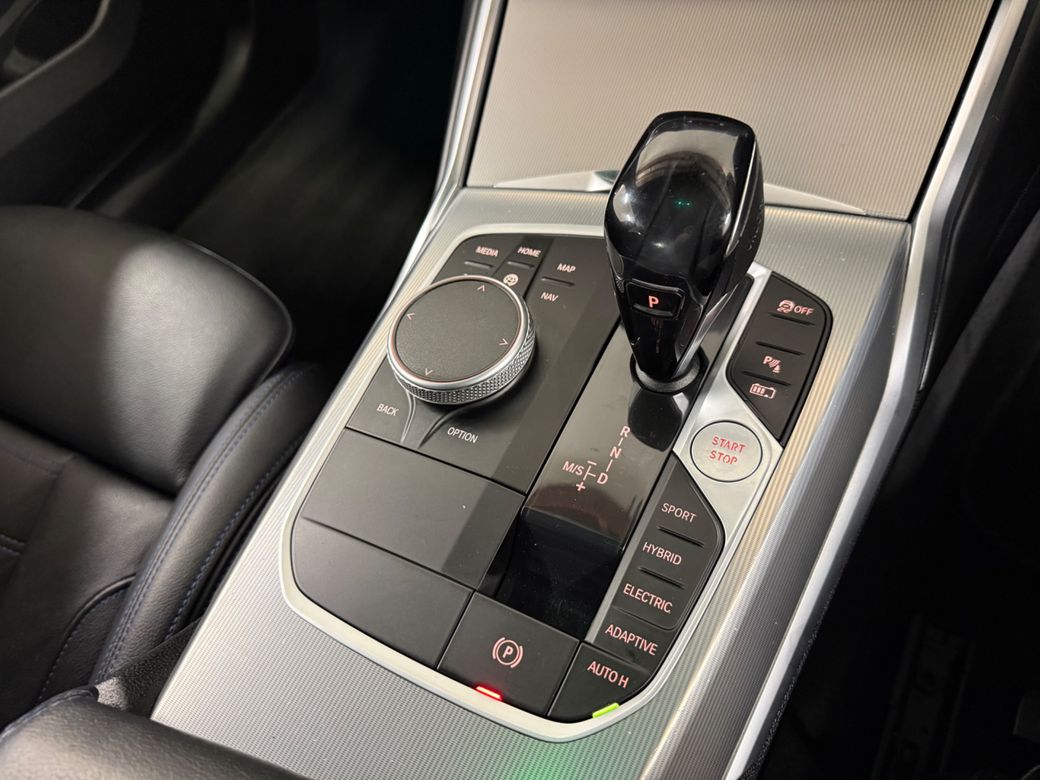 2021 BMW 330