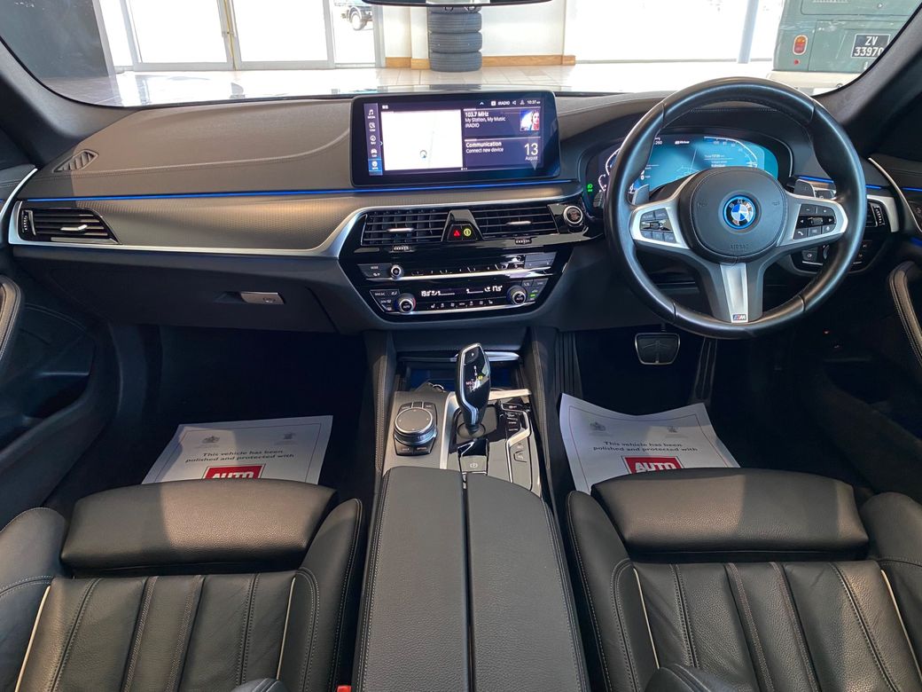 2022 BMW 5 Series