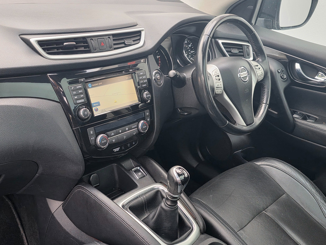 2016 Nissan Qashqai
