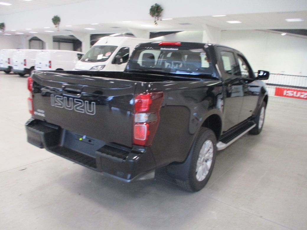 2025 Isuzu D-MAX