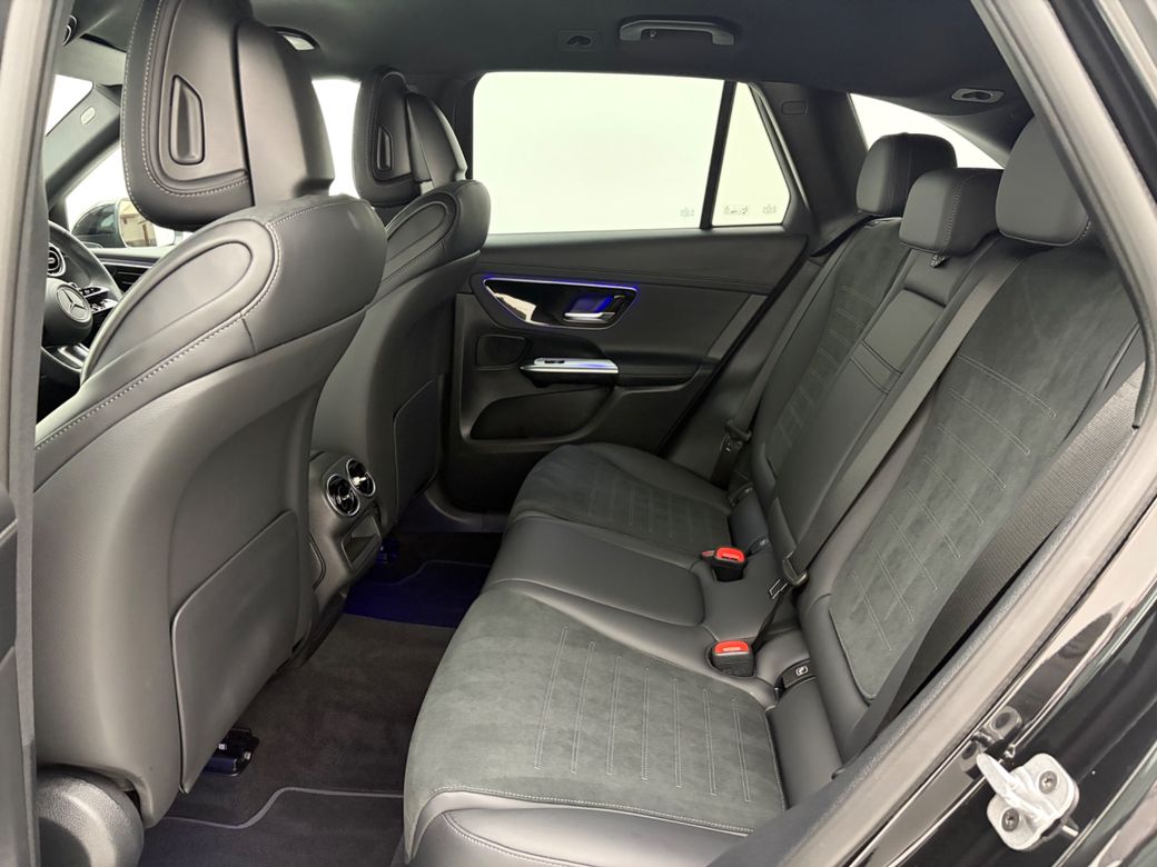 2025 Mercedes-Benz GLC Class
