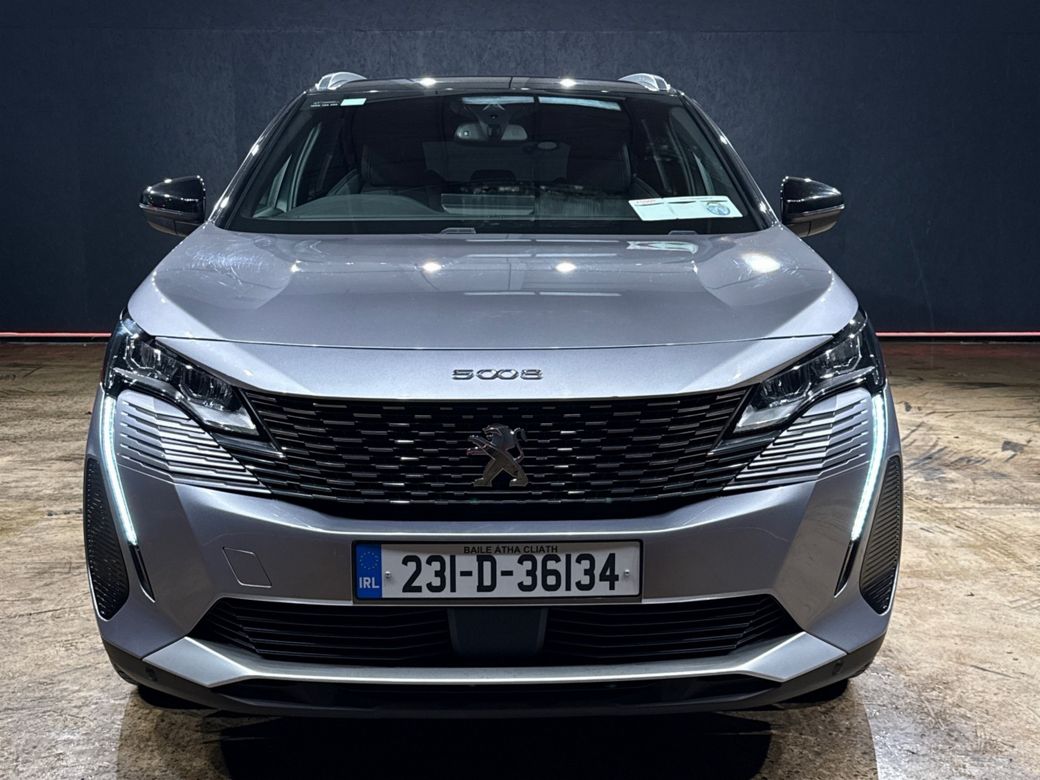 2023 Peugeot 5008