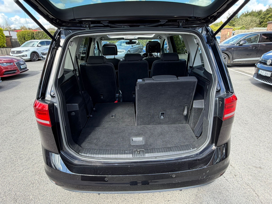 2016 Volkswagen Touran