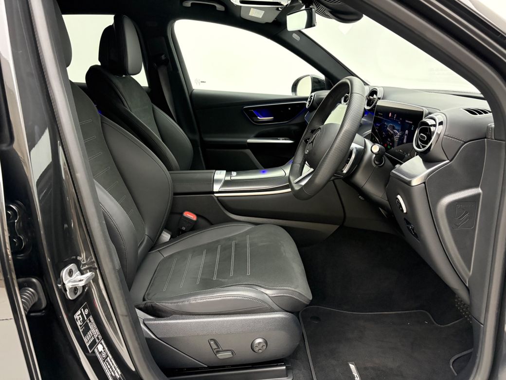 2025 Mercedes-Benz GLC Class