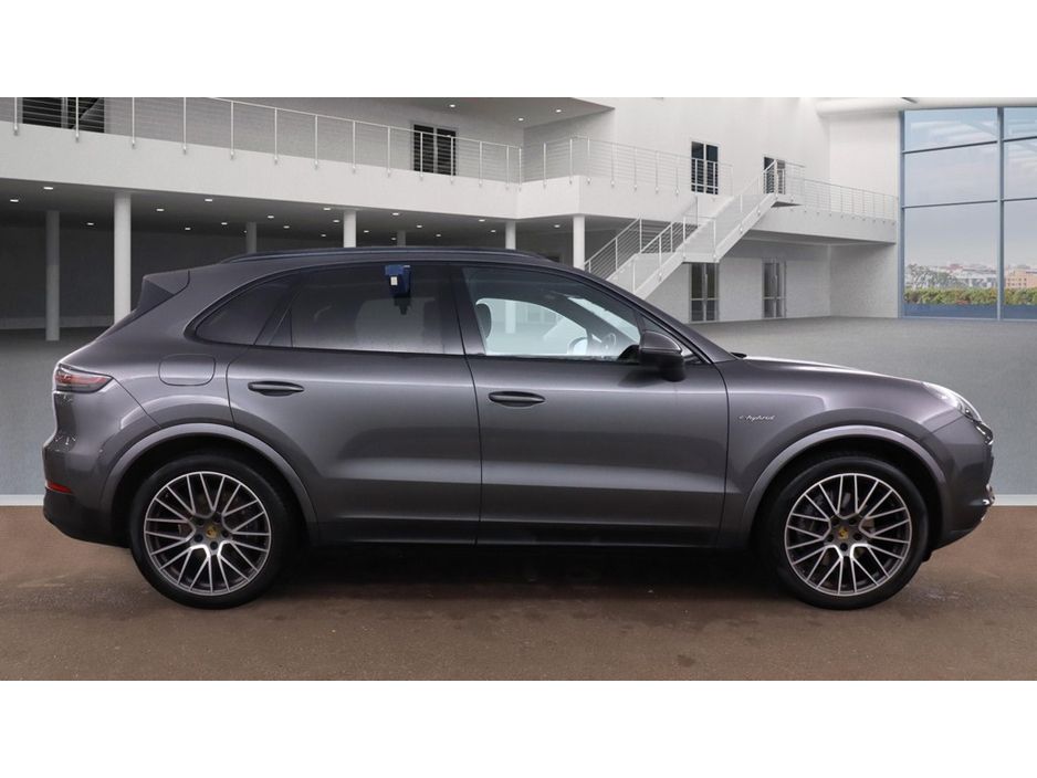 2021 Porsche Cayenne