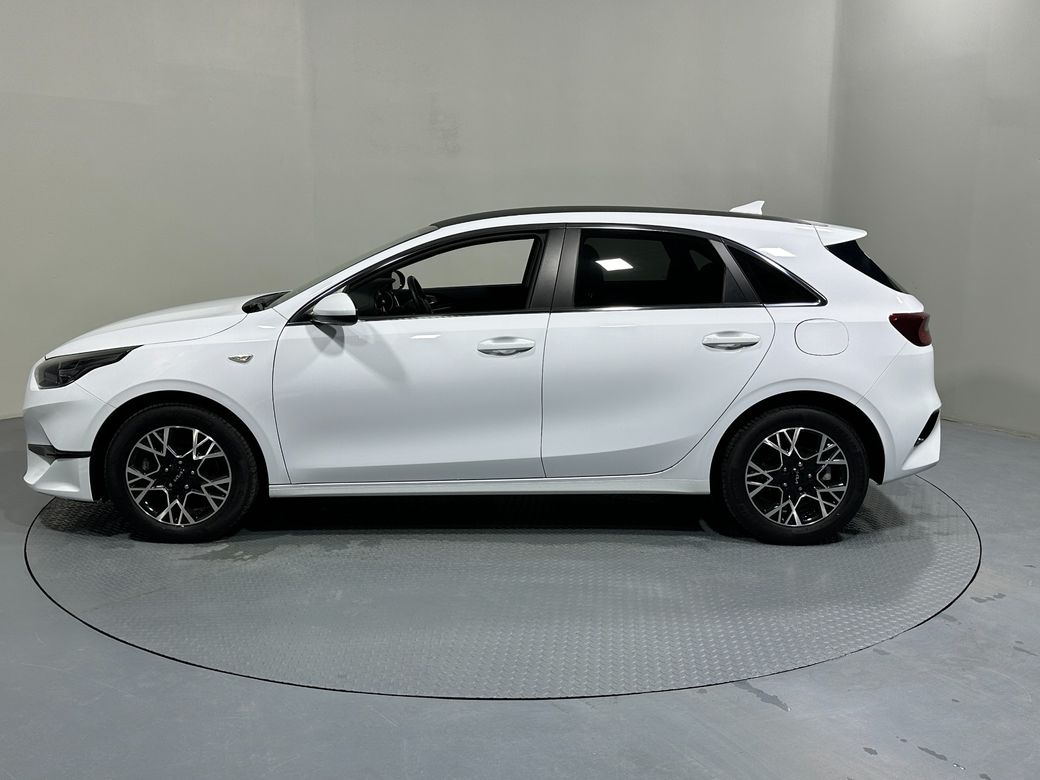 2022 Kia Ceed