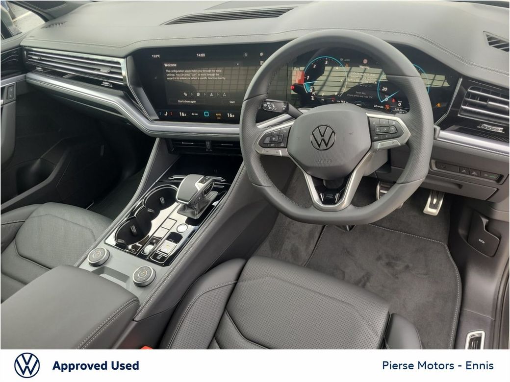 2025 Volkswagen Touareg